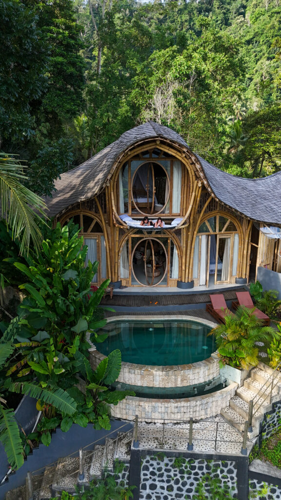 Punduk Villa Bamboo House Bali Floating Breakfast