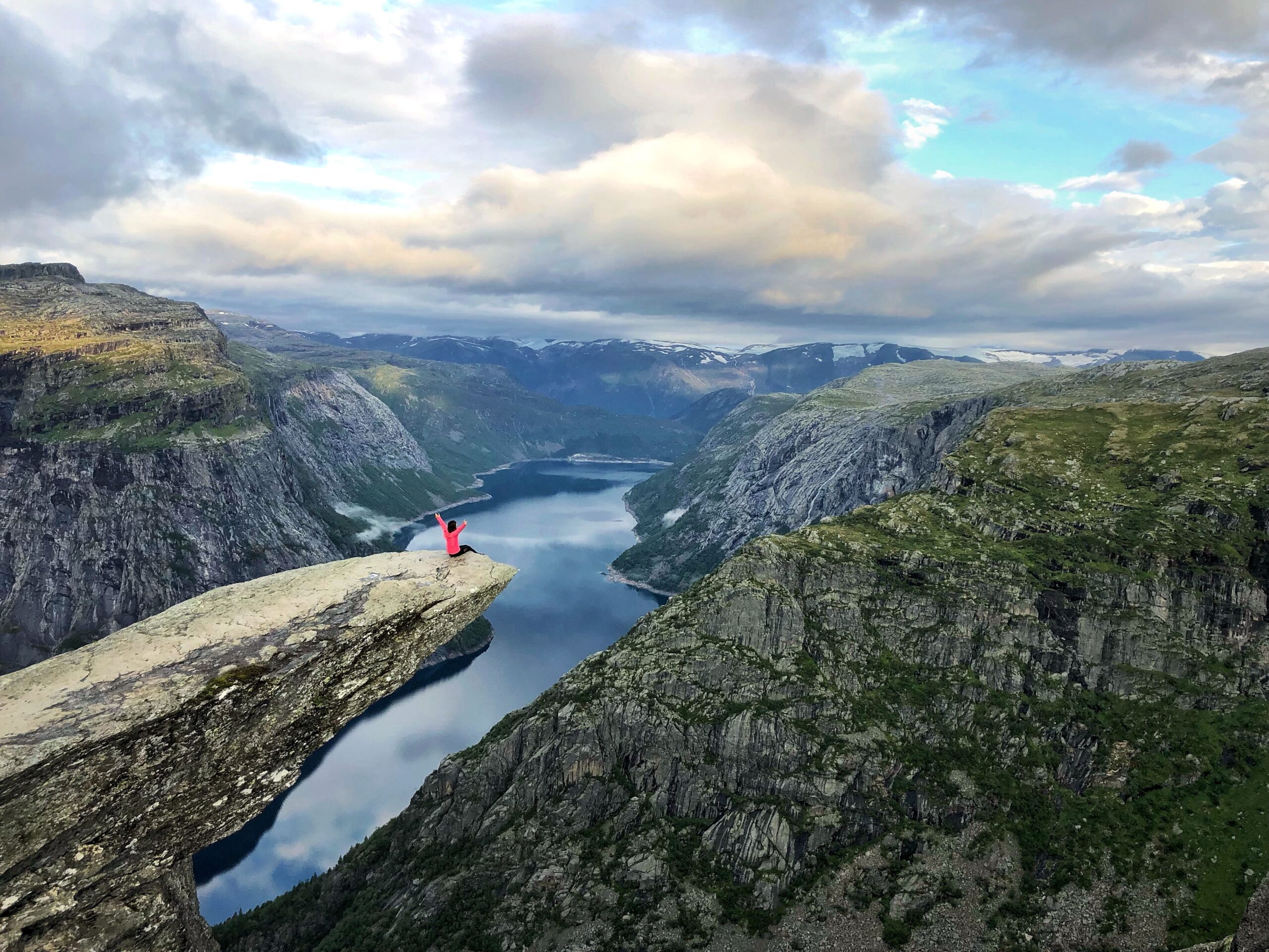 Bien préparer sa randonnée à Trolltunga : conseils et astuces