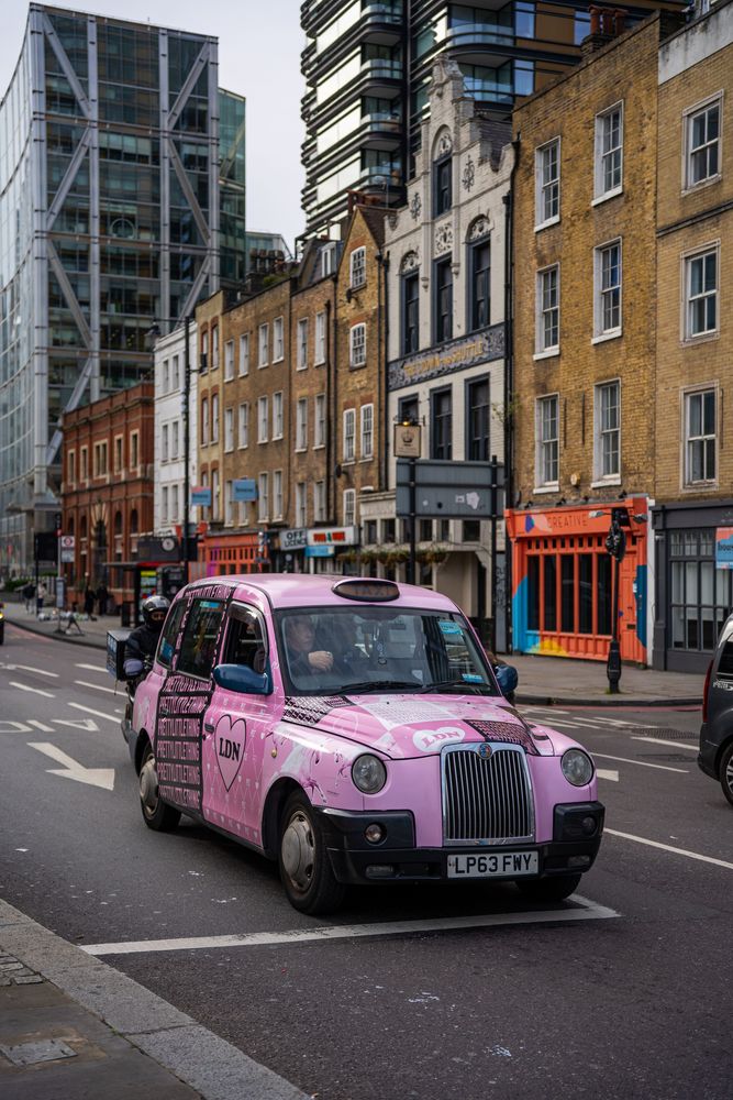 Taxi rose Shoreditch Londres 