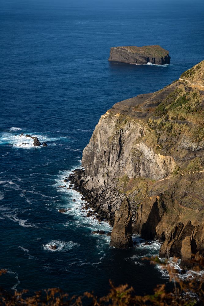 Vue sur la mer au mirador de Santa Iria à Sao Miguel aux Açores