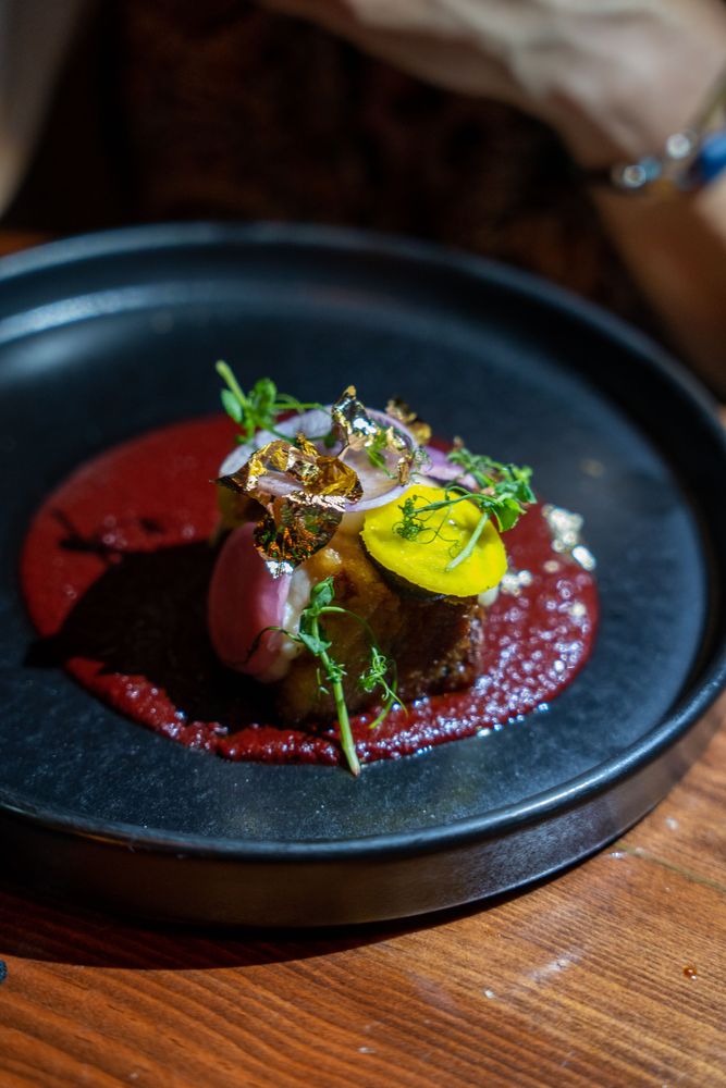 Restaurant dans un cenote à Playa del carmen Mexique