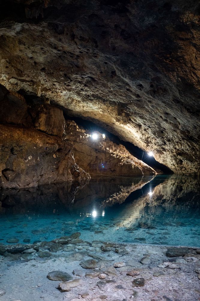 Cenotes sous-terraine Yucatan Mexique