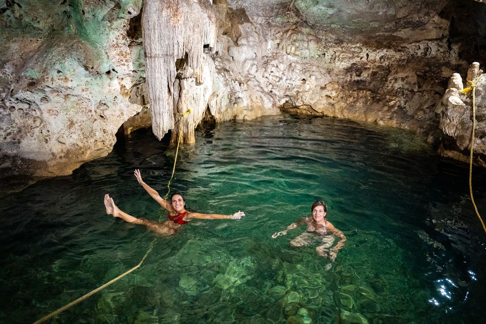 Cenotes sous-terraine Yucatan Mexique