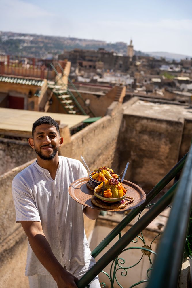 Fès Maroc restaurant rooftop local tajine