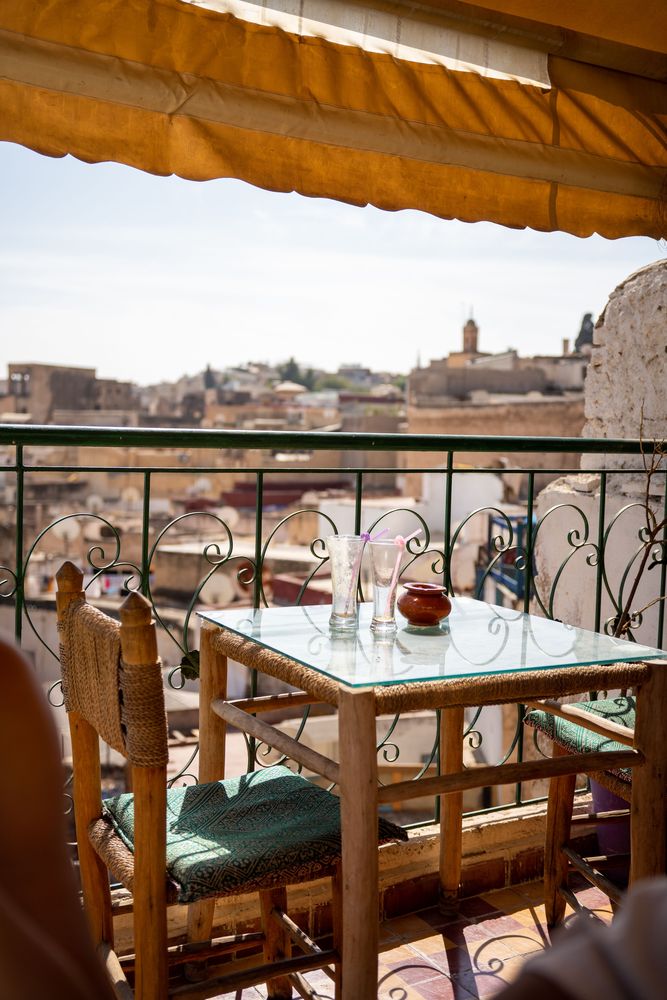 Fès Maroc restaurant rooftop local tajine