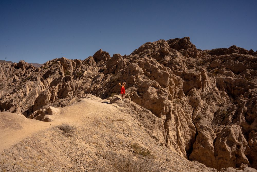 Falaises blanches - Que faire autour de Salta Argentine ? Itinéraire, road-trip, paysages