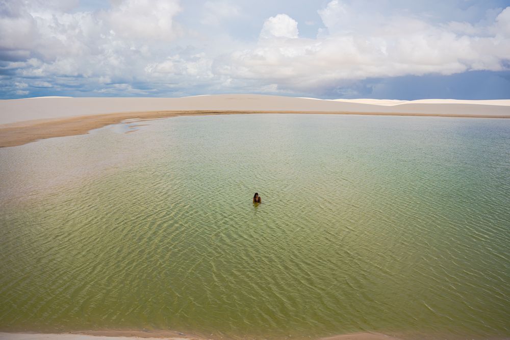 Laguna bonita le parc national Lençóis Maranhenses au Brésil dans le Nordeste basse saison
