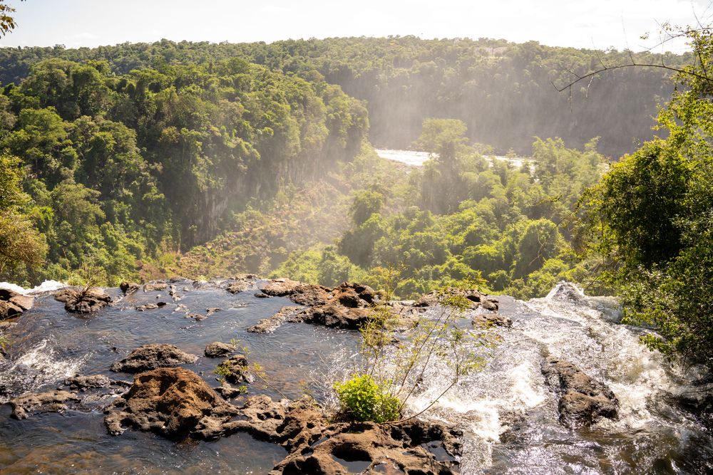 Chutes d'Iguazu cascades Brésil Argentine