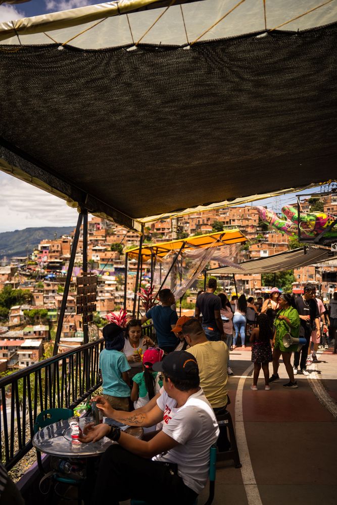 Communa 13 Medellin Colombie - guide complet - que faire - où manger - où dormir - activités