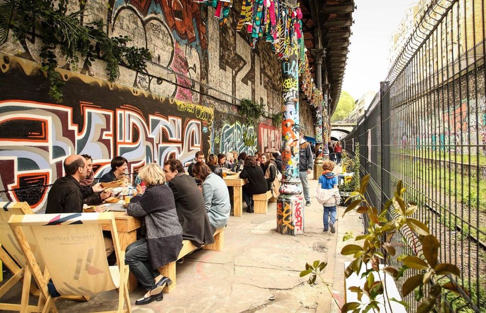 hasard ludique bar insolite paris 