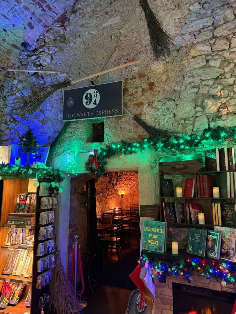 Ministerstwo Tajemnic bar harry potter cracovie Pologne