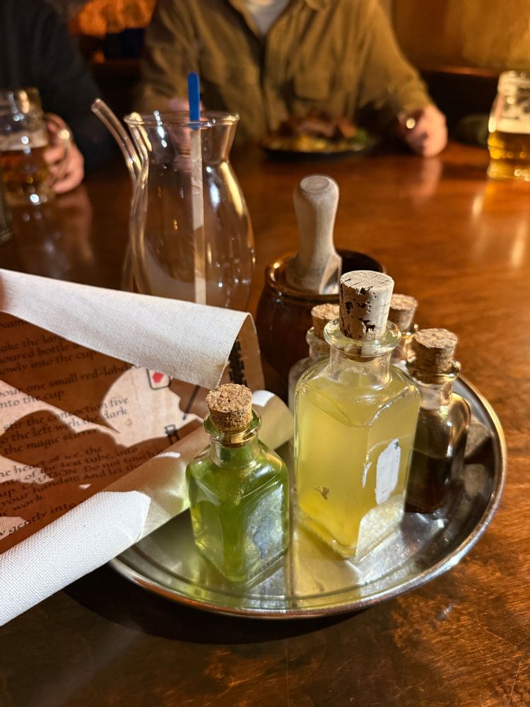 Tawerna Wilczy Dół potions Cracovie Pologne