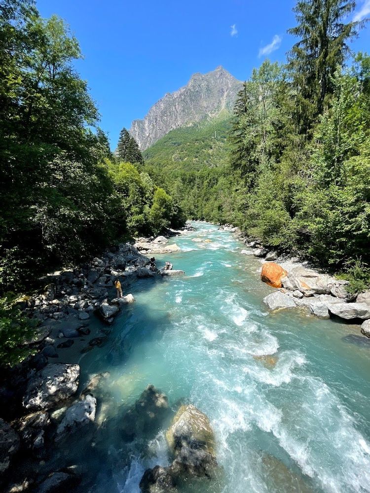 Rivière Randonnée lac de la Muzelle lac du Lauvitel