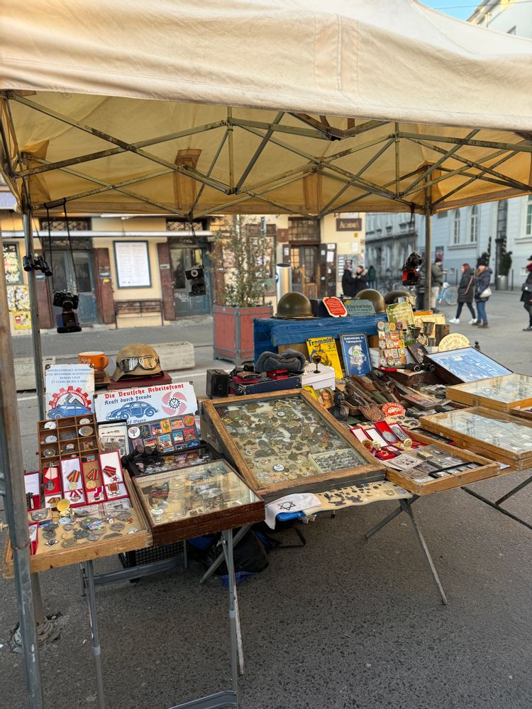 Quartier juif KAZIMIERZ brocante Cracovie