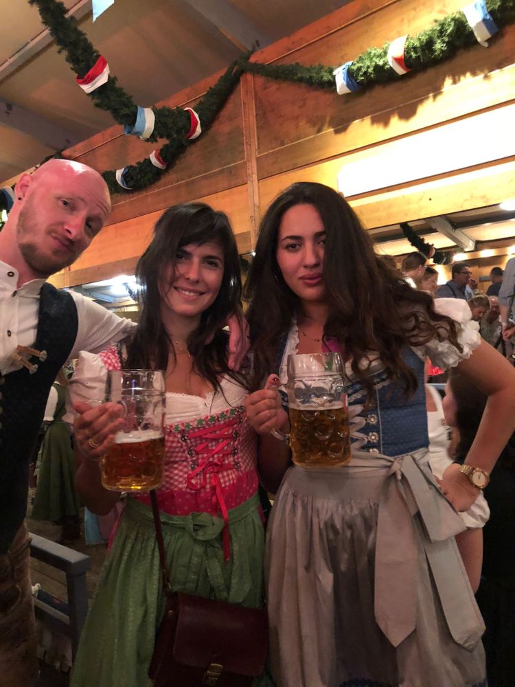 oktoberfest bières filles