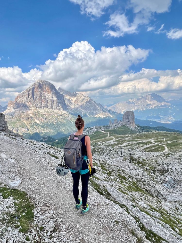 Via Ferrata Dolomites Cinque Torri Roc d'Averau italie