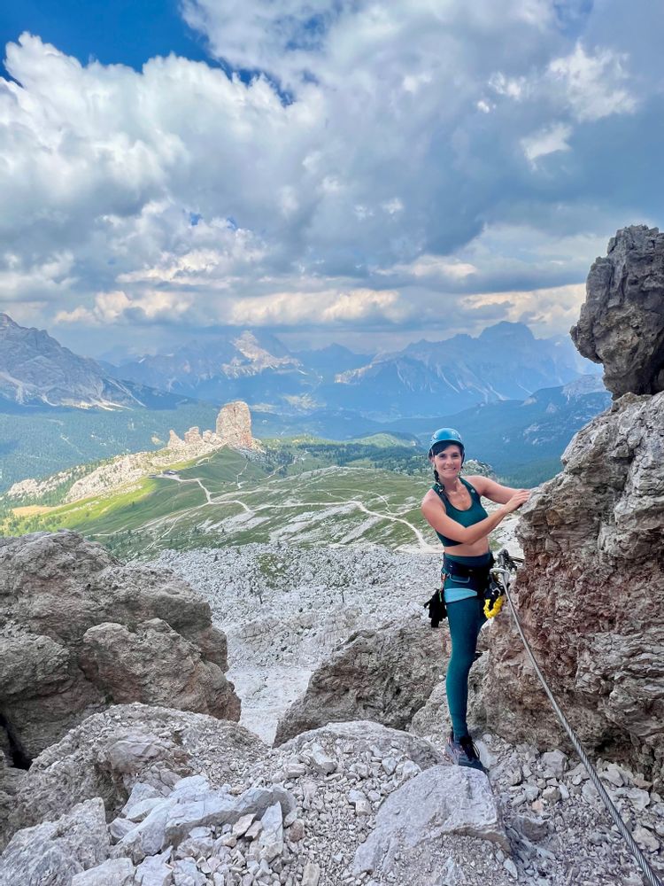 Via Ferrata Dolomites Cinque Torri Roc d'Averau Italie