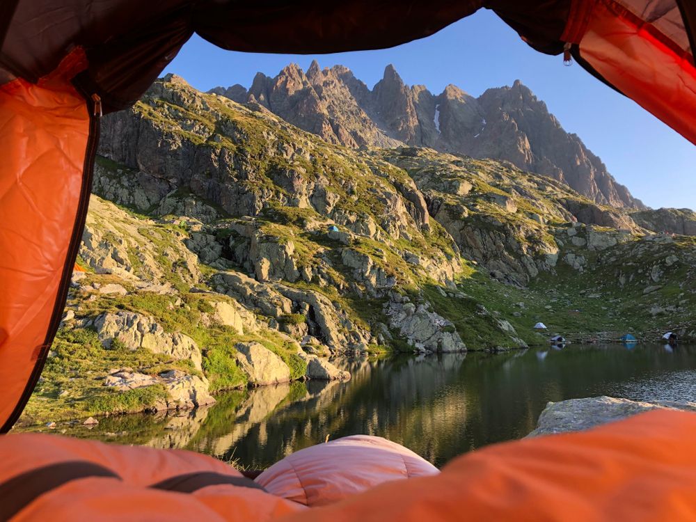 Randonnée du Lac Blanc Lac des Cheserys Bivouac Tente Chamonix