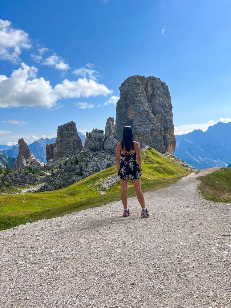 Cinque Torri dolomites randonnée italie