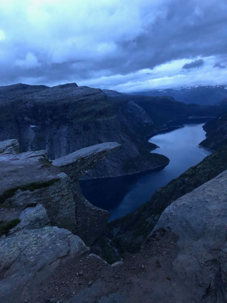 trolltunga de nuit norvège randonnée