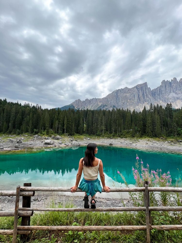 lago di carezza Dolomites Italie