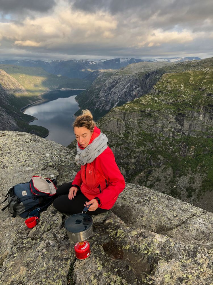 trolltunga petit déjeuner café matin