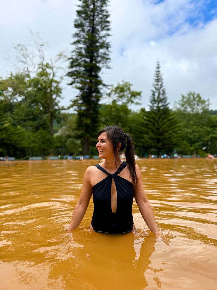 Thermes naturelles eau chaude Terra Nostra Sao Miguel Açores