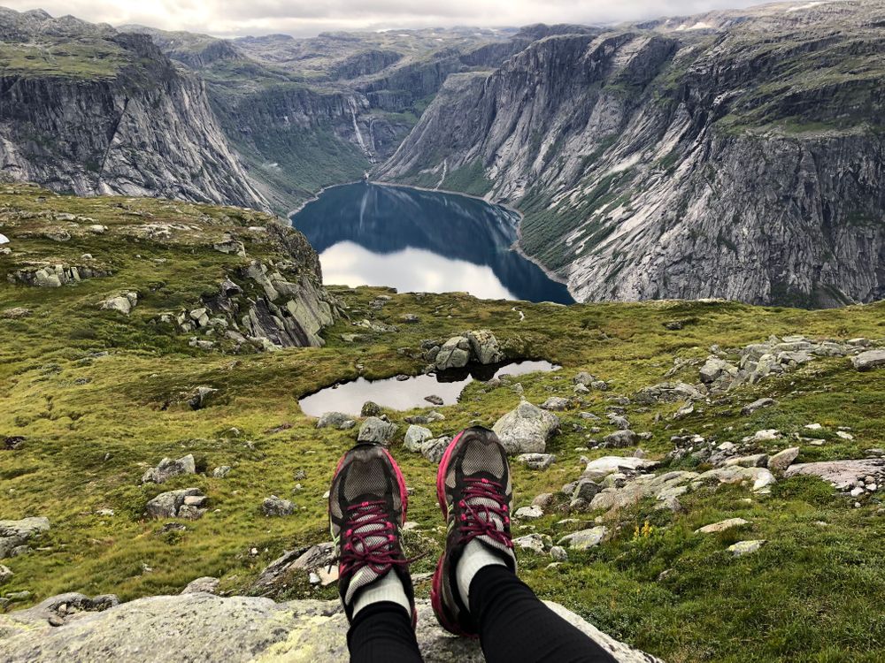 trolltunga lac basket trail 