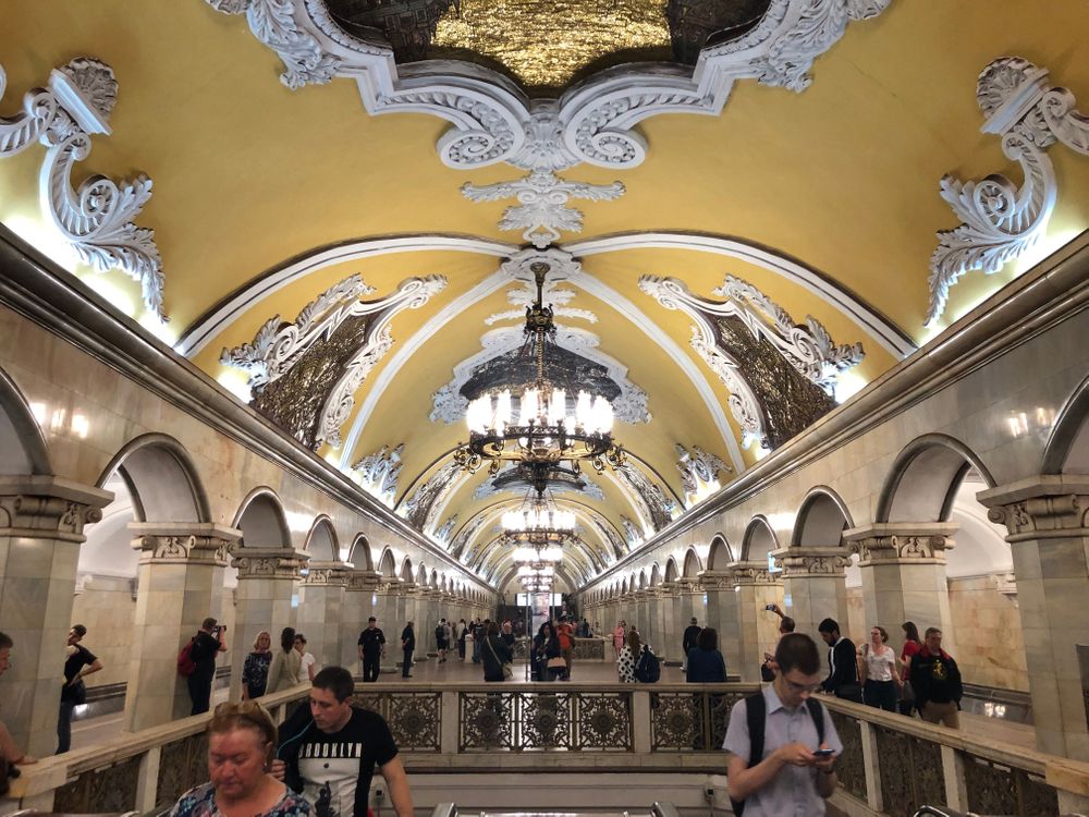 les plus belles stations de métro de moscou