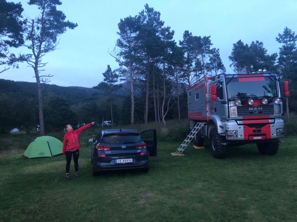 Camping - Road-trip et itinéraire en Norvège de Bergen à Stavanger - KJERAGBOLTEN randonnée caillou