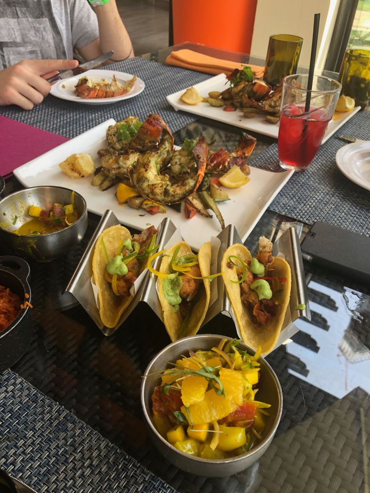 Brunch Maya Dubai Tacos