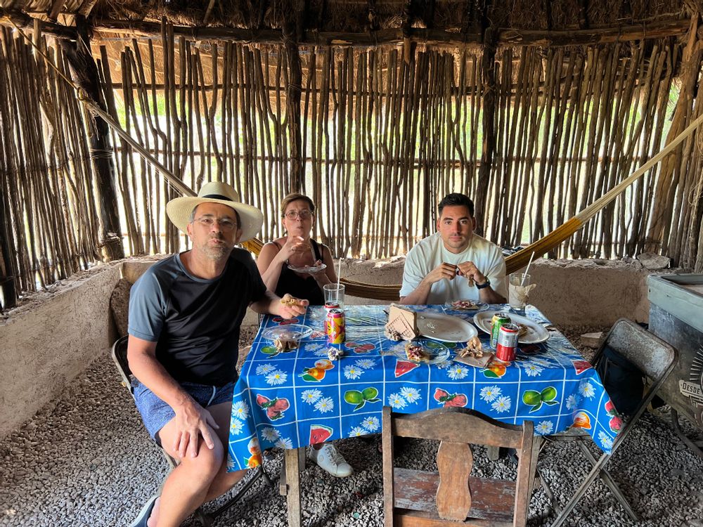 Repas local Yucatan cenotes Mexique