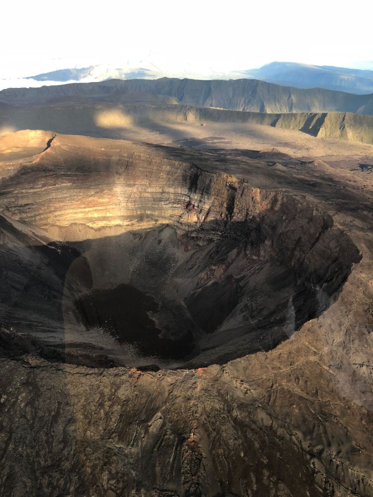 piton de la fournaise réunion hélicoptere