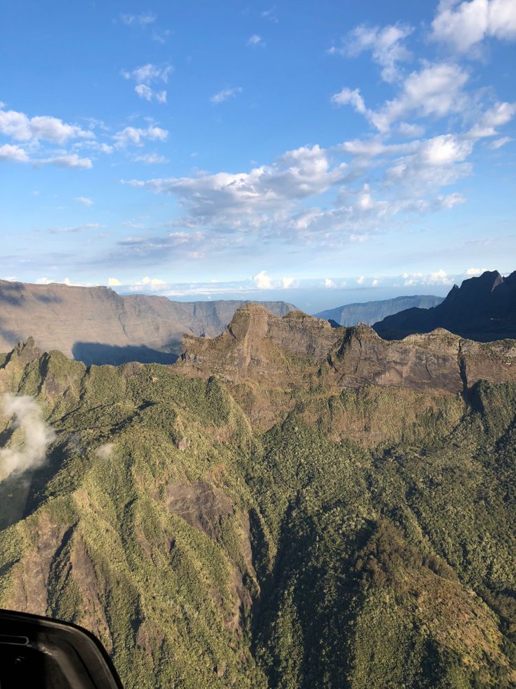 baptême d'hélicoptère sur l'ile de la réunion