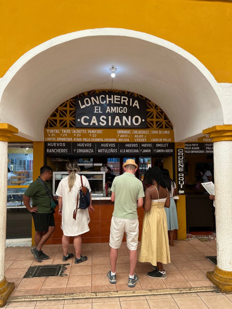 restaurant loncheria el amigo casiano à valladolid au mexique