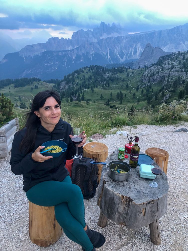 Cinque Torri dolomites italie bivouac tente