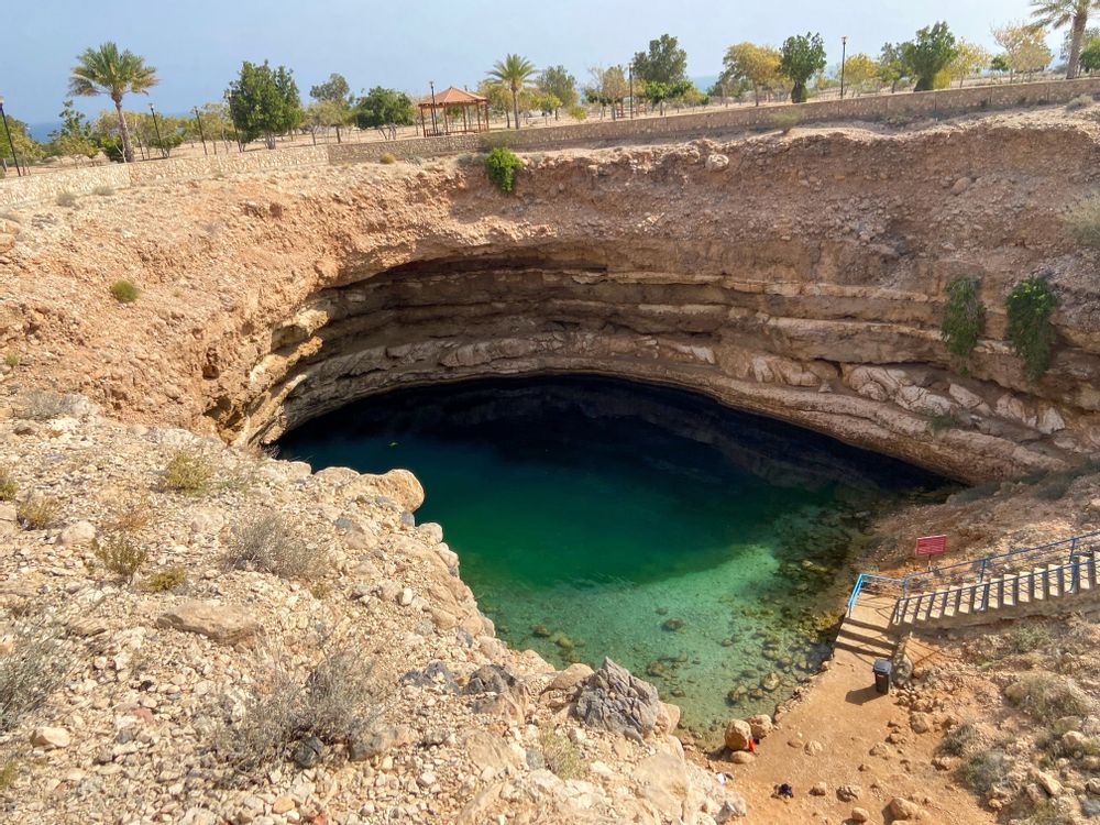 gouffre de bimmah oman