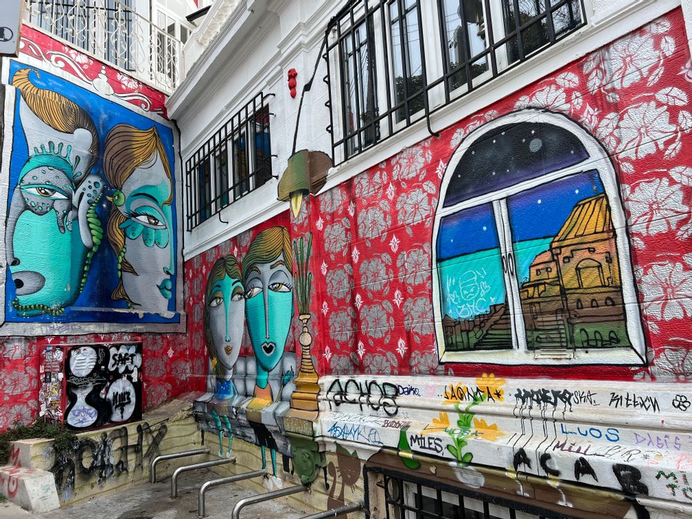 Valparaiso Chili Guide Street art