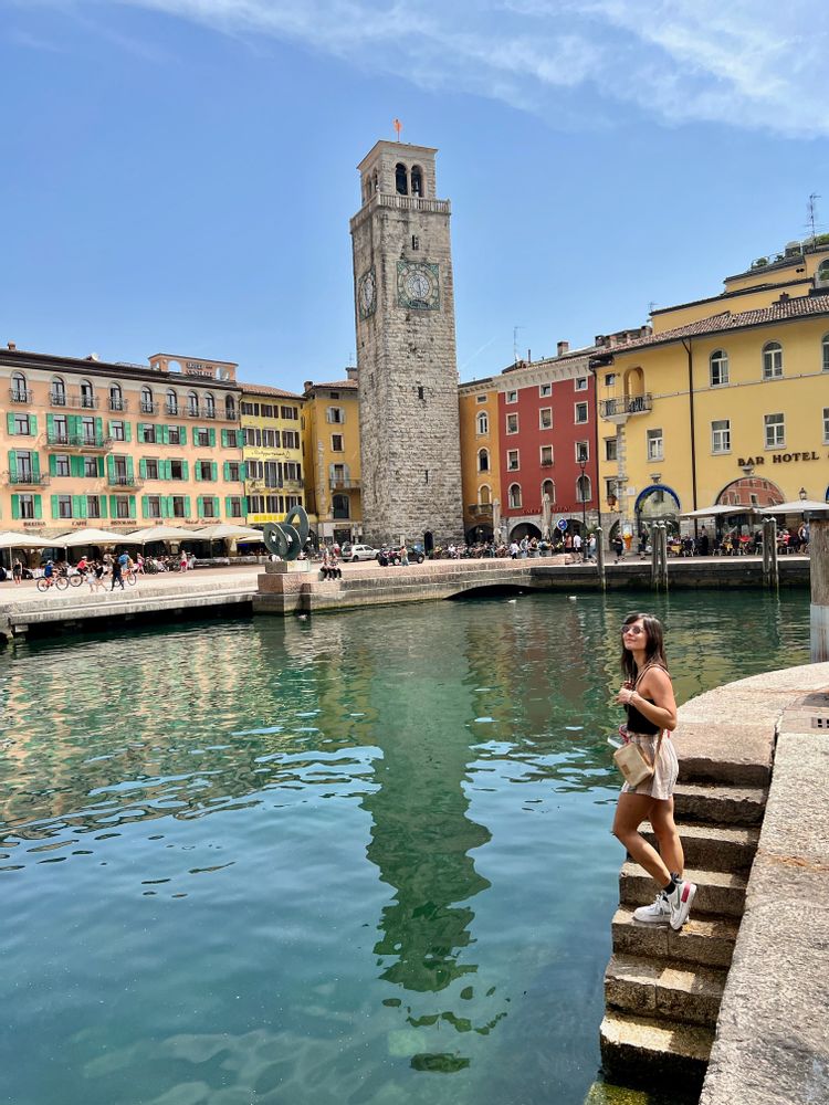tour du lac de garde italie vespa