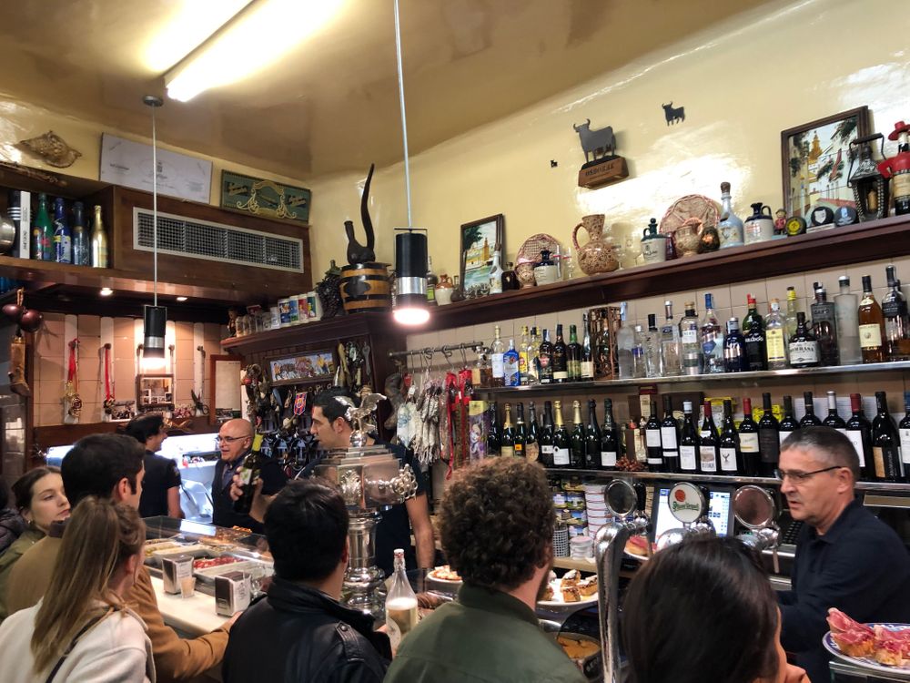 el xampanyet meilleurs bars à tapas barcelone