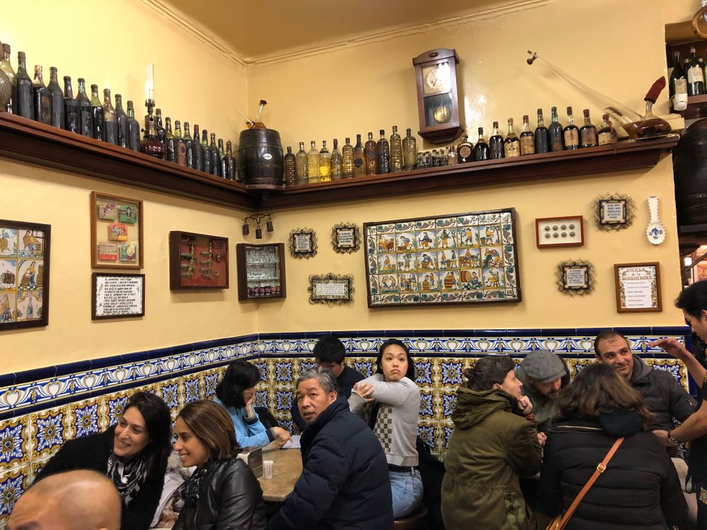 el xampanyet meilleurs bars à tapas barcelone