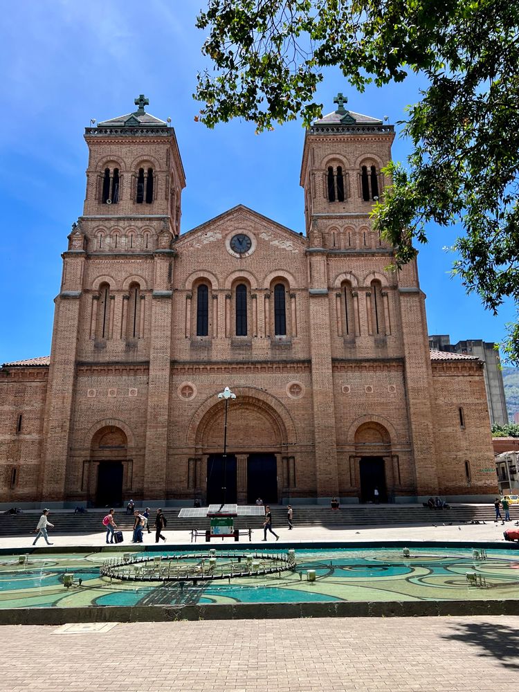 Medellin Colombie - Guide complet : que faire ? incontournables ? à ne pas manquer ?