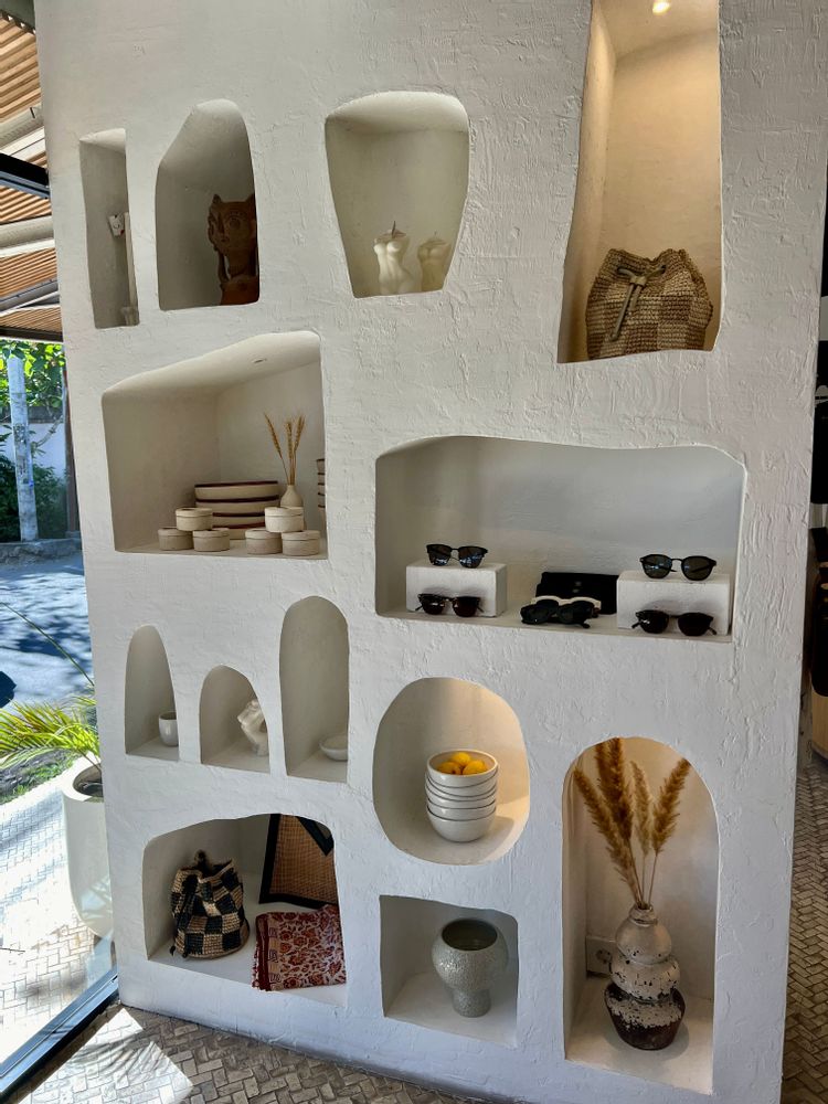 Boutique shopping Canggu Bali