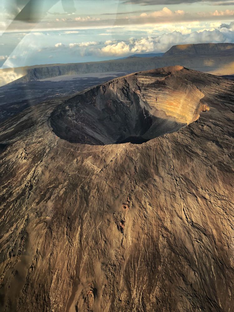 piton de la fournaise helicoptere reunion
