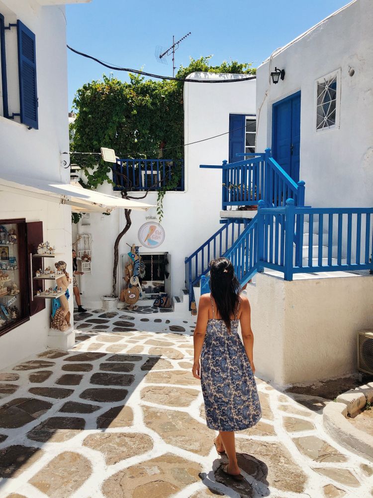 que faire à Mykonos Grèce escaliers bleus
