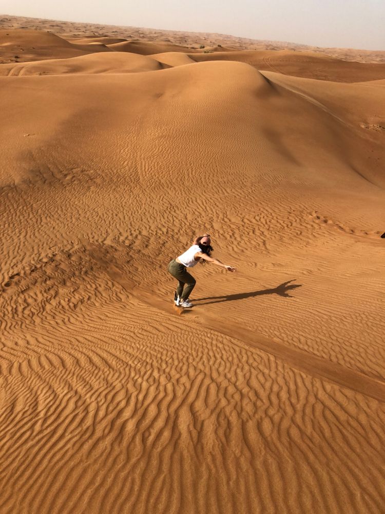 surf de sable sandsurf Dubai désert insolite