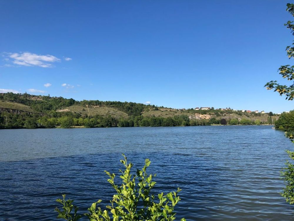 ou se baigner près de dijon lac de kir
