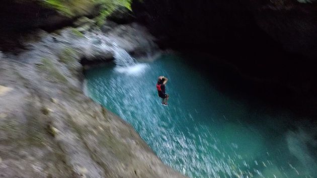 que faire aux philippines cebu canyoning