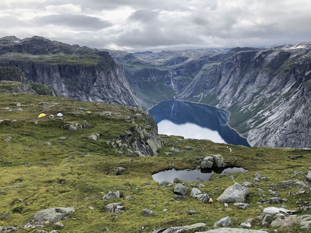 fjord norvège trolltunga randonnée