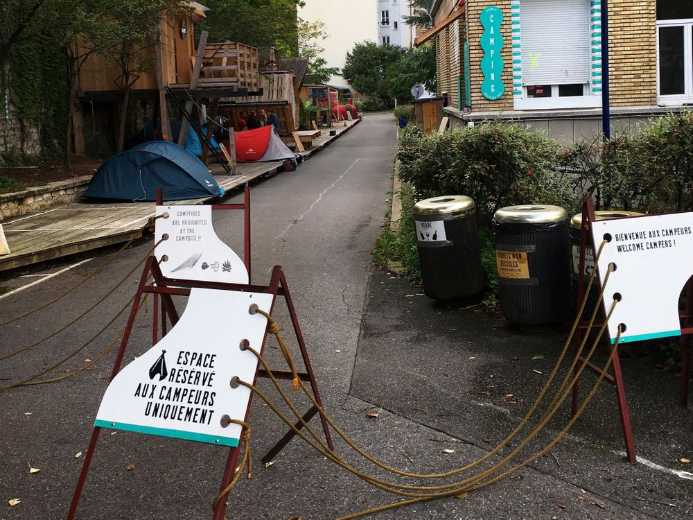 Grands Voisins lieux insolites où boire un verre à paris